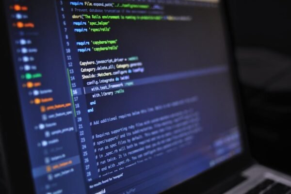 Monitor Luchtkwaliteit 2025: lucht wordt steeds schoner, verbetering blijft nodig